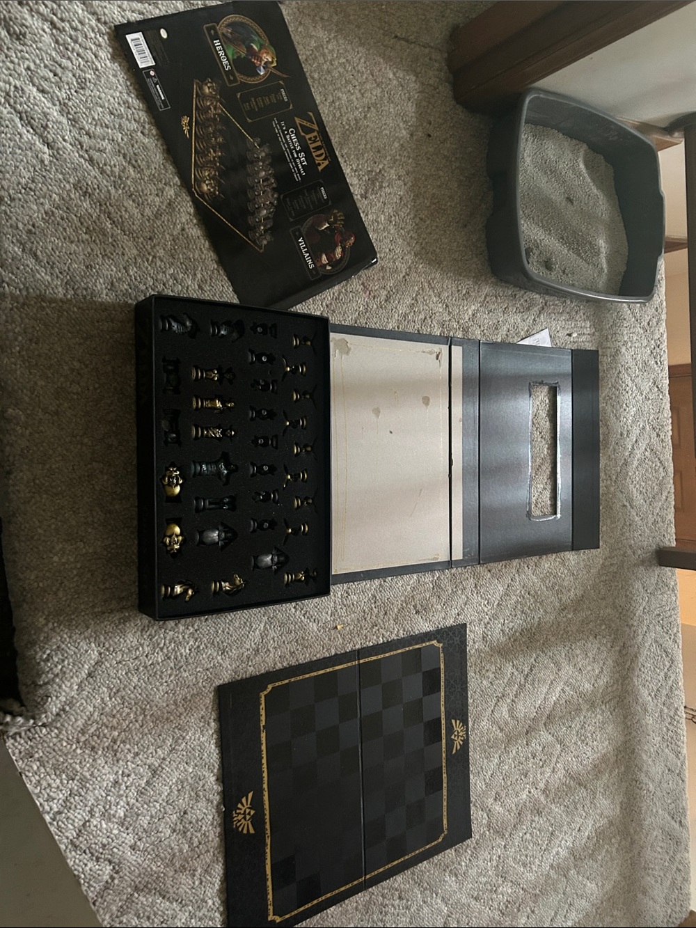 Legend of Zelda Collector's Chess Set - Black and Gold Pieces